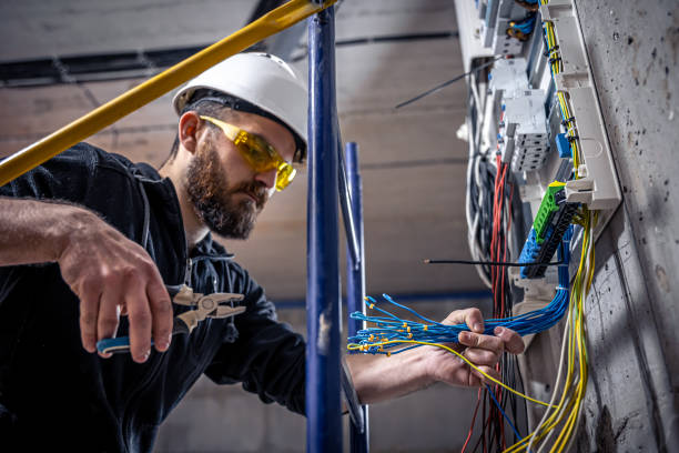 Best Affordable Emergency Electrician  in Sparta, TN